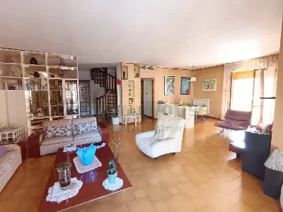 Appartamento in vendita a Caserta - foto 1