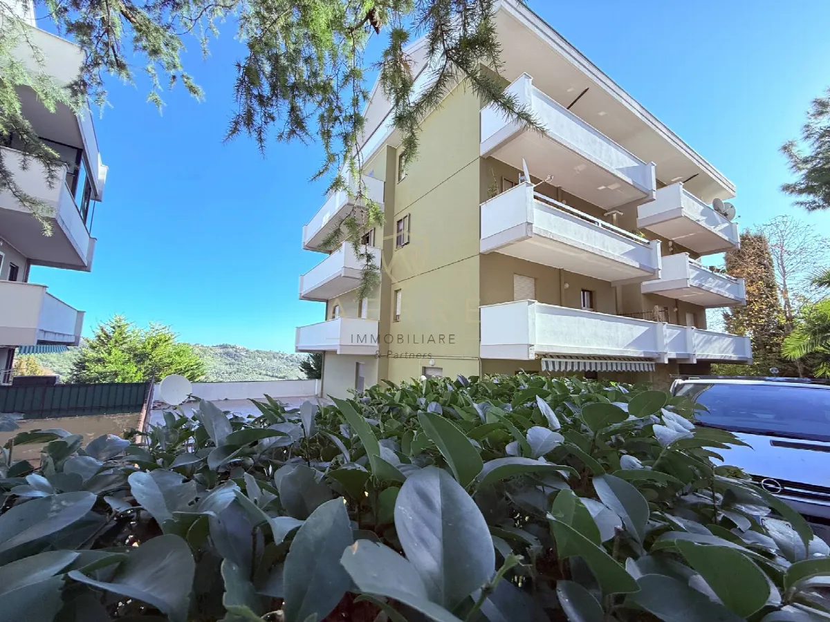 Appartamento in vendita a Chieti, Chieti Città - foto 2