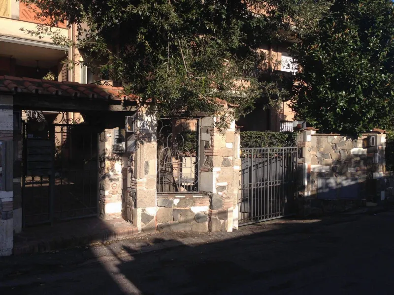 Appartamento in vendita a Roma, Appia Pignatelli, Ardeatino, Montagnola - foto 1