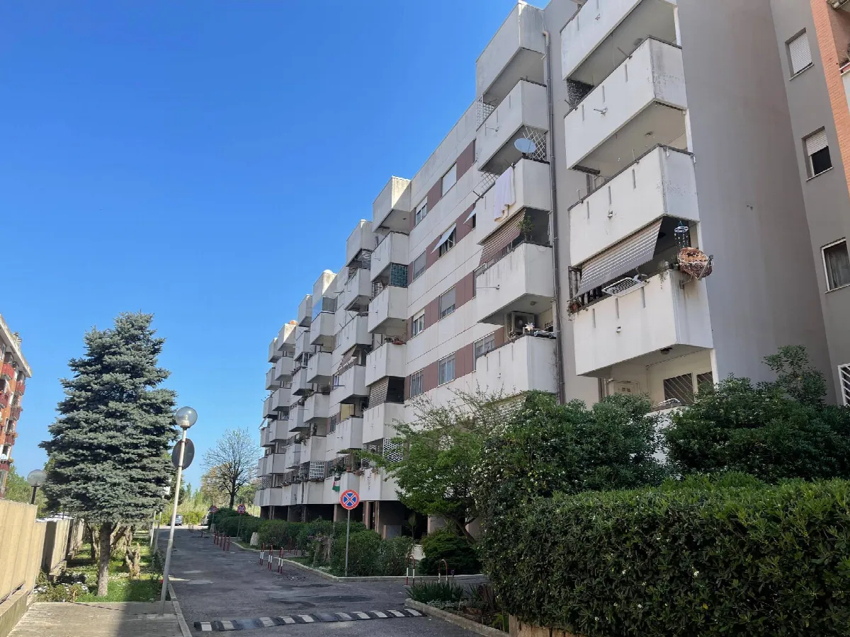 Appartamento in vendita a Roma, Lido Di Ostia, Ostia Antica, Castel Fusano - foto 2