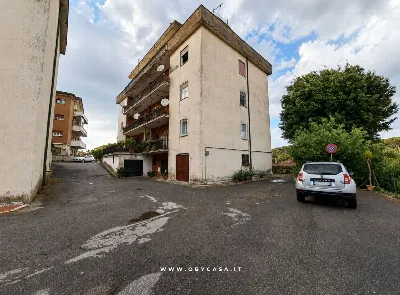 Appartamento in vendita a Sutri - foto 1