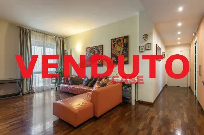 Appartamento in vendita a Bergamo, Longuel... - foto 1