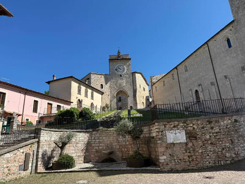 Appartamento in vendita a Monteleone di Spoleto - foto 1