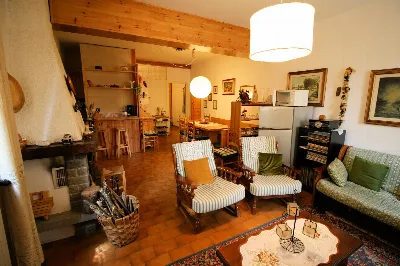 Appartamento in vendita a Fiumalbo - foto 2