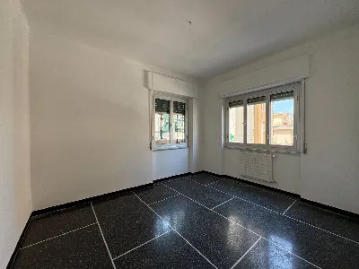 Appartamento in vendita a Genova, Granarol... - foto 1