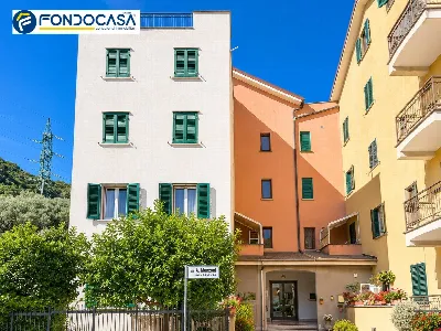 Appartamento in vendita ad Albisola Superi... - foto 1