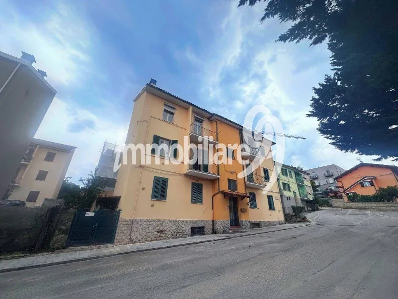 Appartamento in vendita a L'Aquila, Torretta, Torrione, Santa Barbara, San Sisto - foto 1