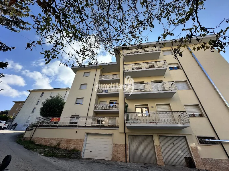Appartamento in vendita a L'Aquila, Torretta, Torrione, Santa Barbara, San Sisto - foto 1