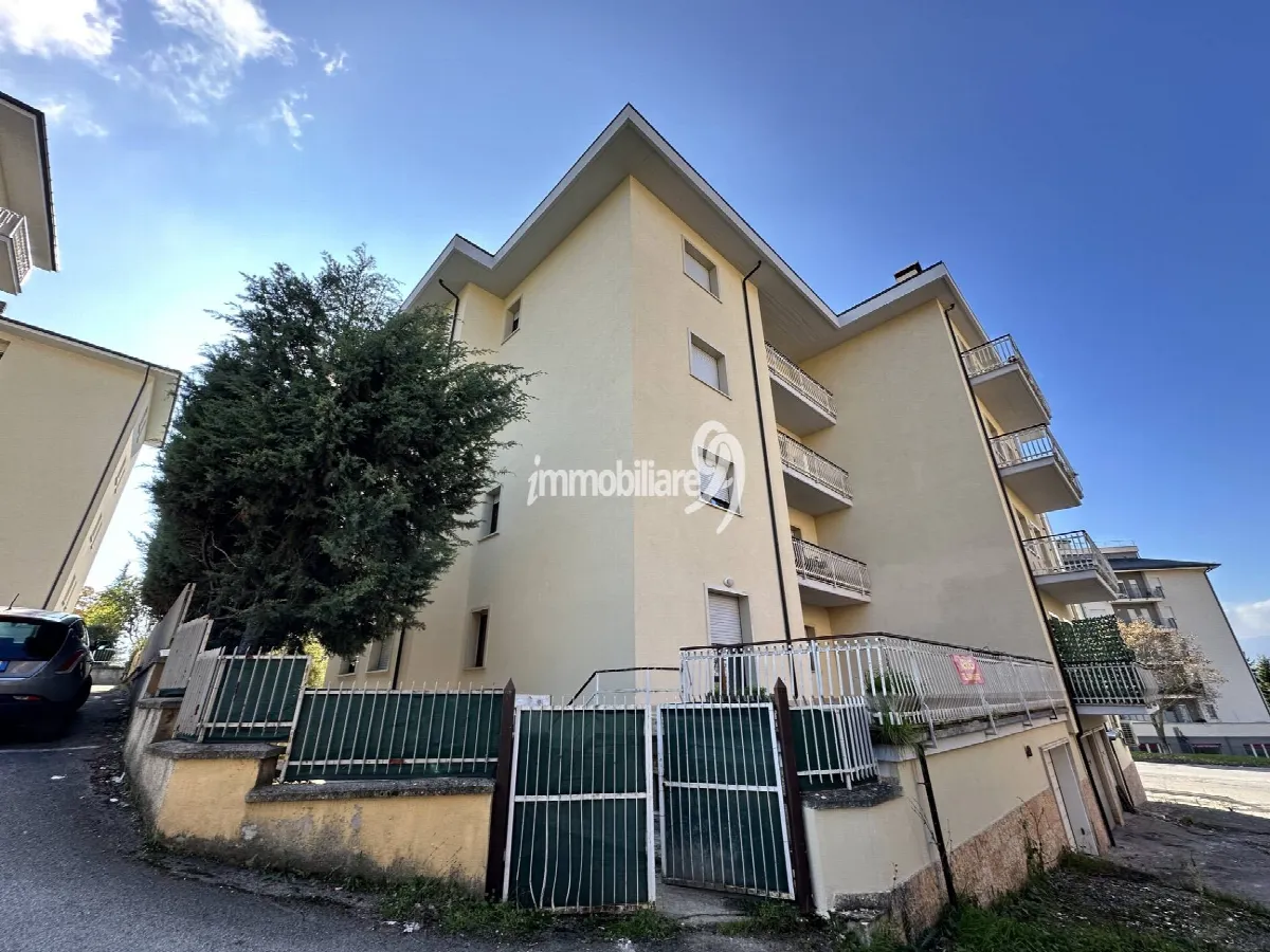 Appartamento in vendita a L'Aquila, Torretta, Torrione, Santa Barbara, San Sisto - foto 2