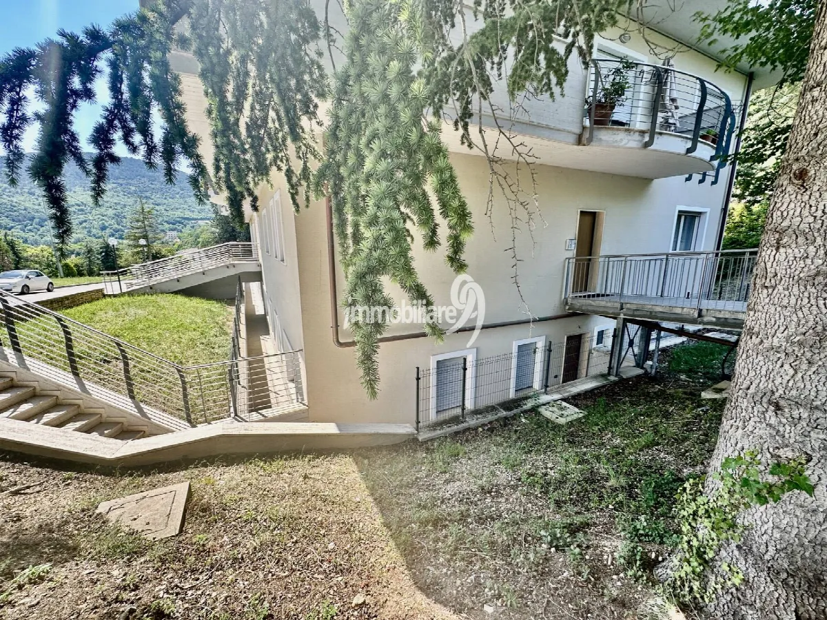Appartamento in vendita a L'Aquila, Centro Storico - foto 3