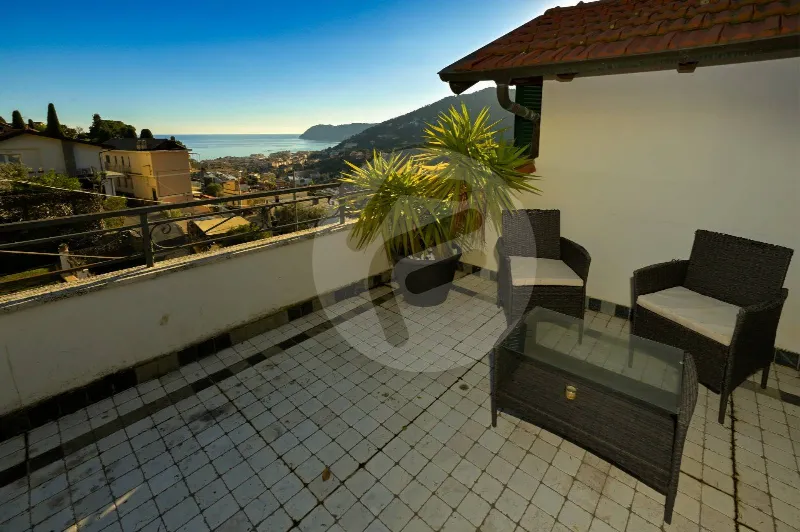 Appartamento in vendita ad Alassio - foto 1