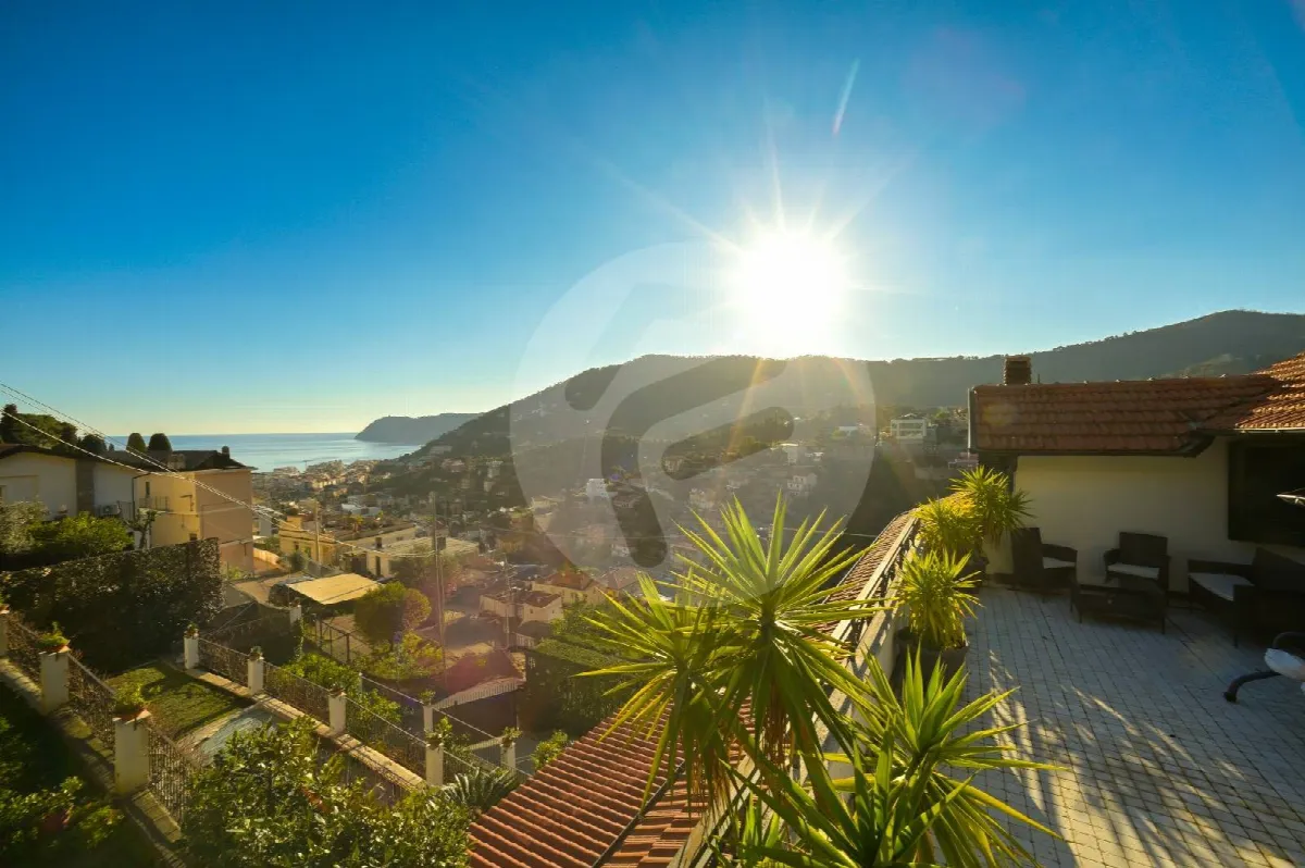Appartamento in vendita ad Alassio - foto 5
