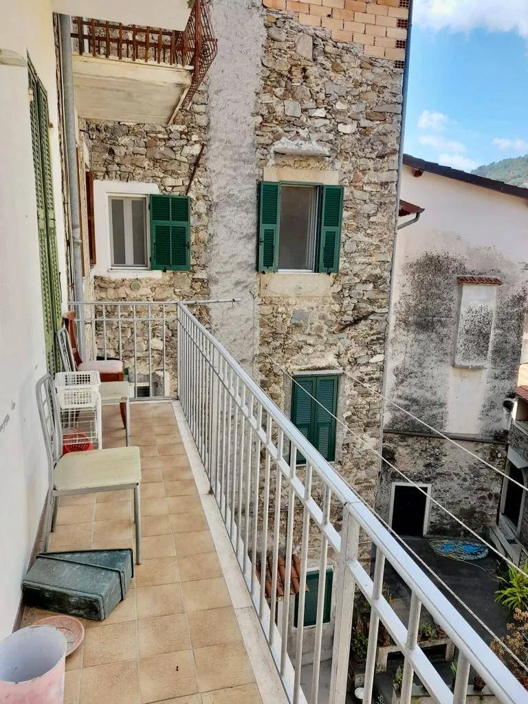 Appartamento in vendita a Dolceacqua - foto 1