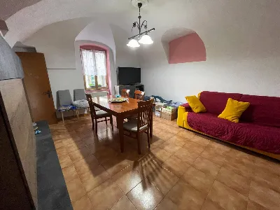 Appartamento in vendita a Dolceacqua - foto 1