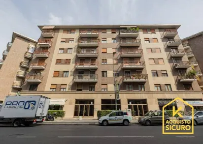 Appartamento in vendita a Milano, Udine, L... - foto 1