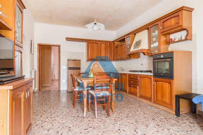 Appartamento in vendita a Santa Maria a Monte - foto 1