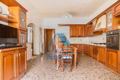Appartamento in vendita a Santa Maria a Mo... - foto 2
