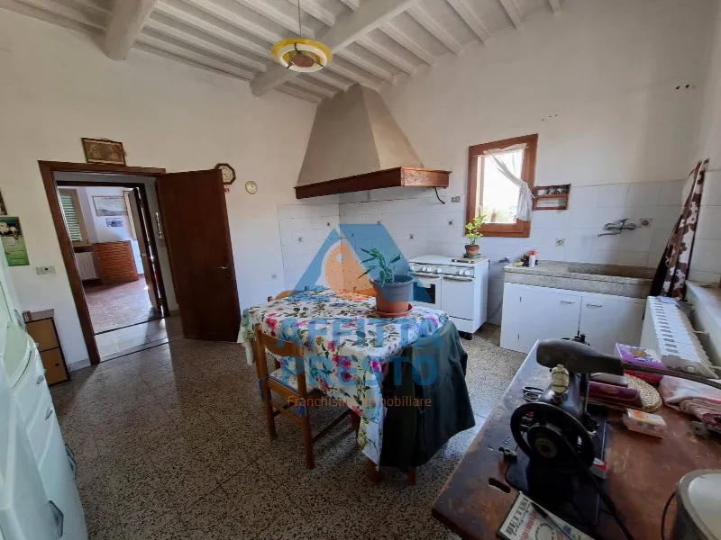 Appartamento in vendita a Capraia e Limite - foto 1