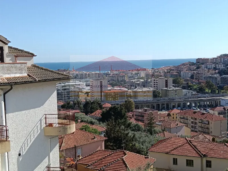 Appartamento in vendita a Imperia, Castelvecchio - foto 1