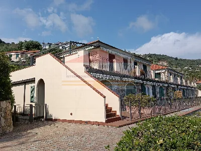 Appartamento in vendita a Cipressa - foto 2
