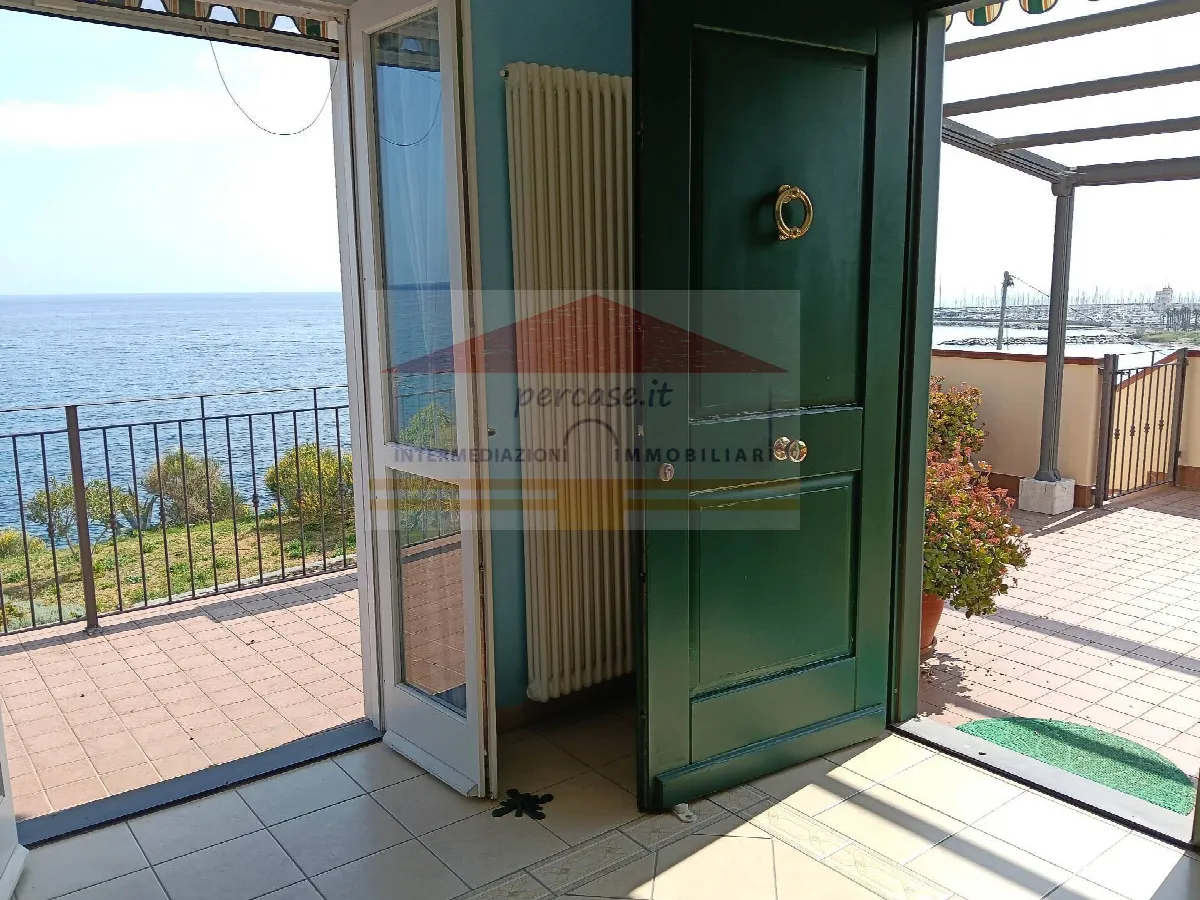 Appartamento in vendita a Cipressa - foto 3