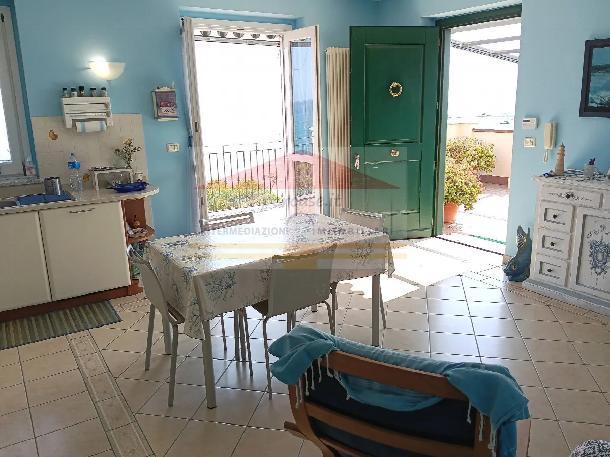 Appartamento in vendita a Cipressa - foto 5