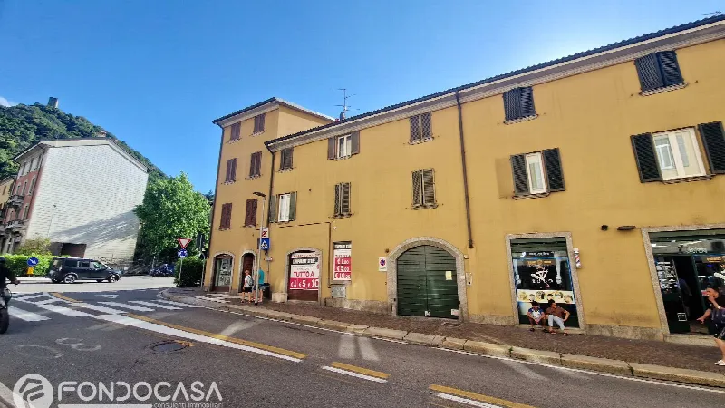 Appartamento in vendita a Como, Borghi, San Martino - foto 1