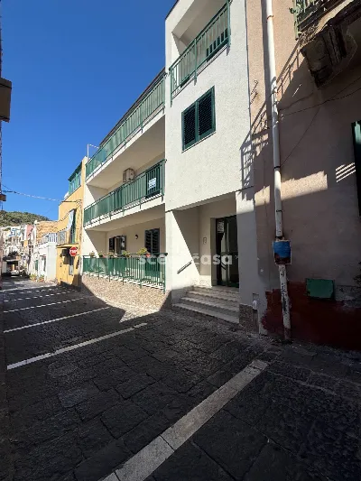 Appartamento in vendita a Ustica - foto 1