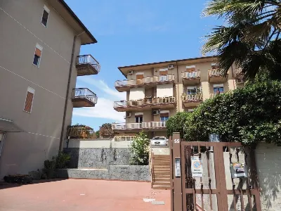 Appartamento in vendita a Gravina di Catan... - foto 2