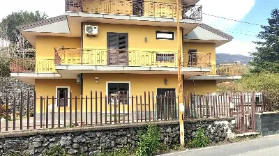 Appartamento in vendita a Zafferana Etnea - foto 1
