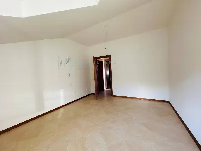 Appartamento in vendita a Villanova d'Albe... - foto 7