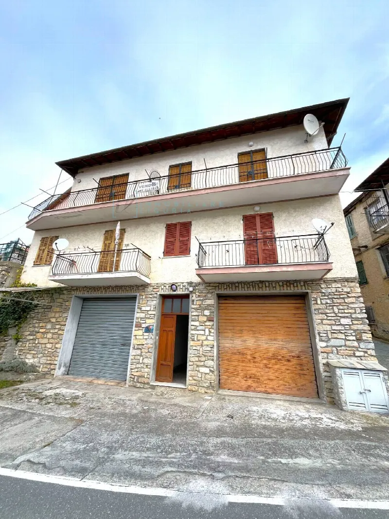 Appartamento in vendita a Cosio d'Arroscia - foto 1