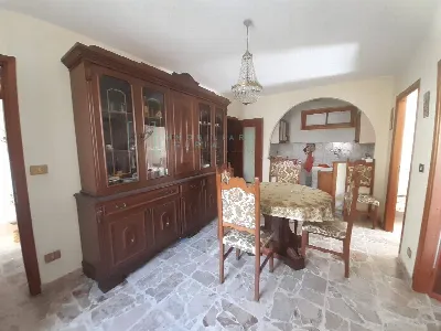 Appartamento in vendita a Rezzo - foto 1