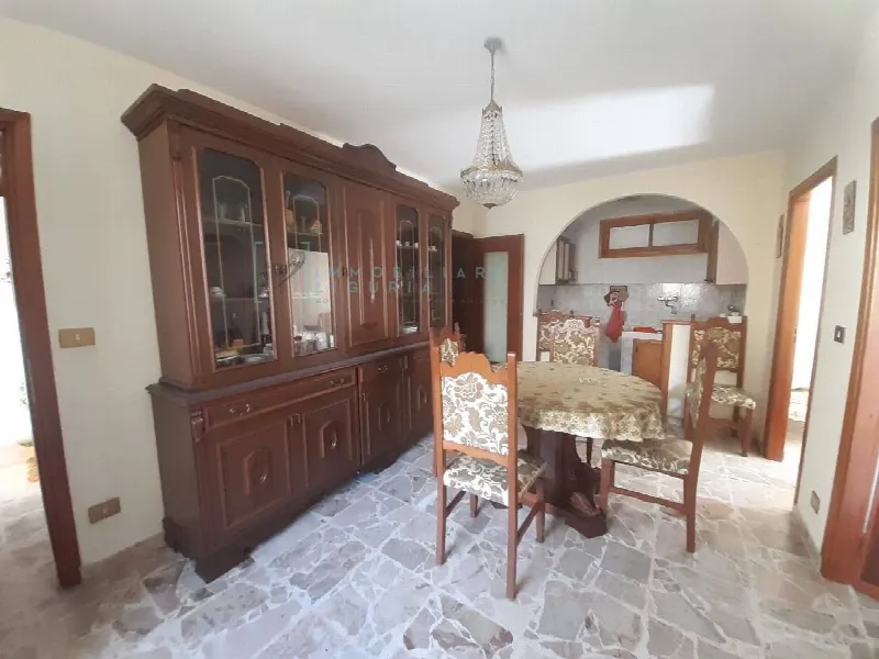 Appartamento in vendita a Rezzo - foto 1