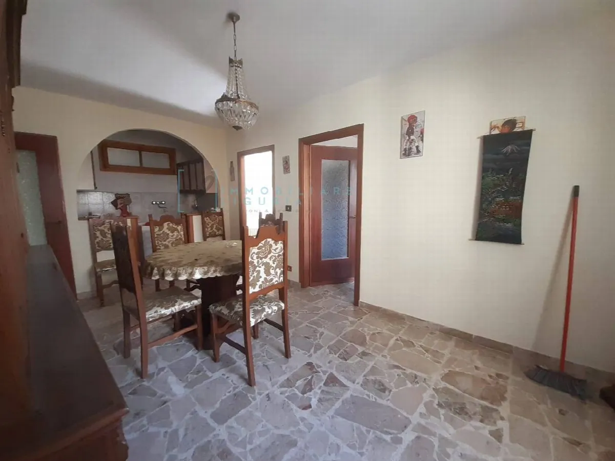 Appartamento in vendita a Rezzo - foto 2