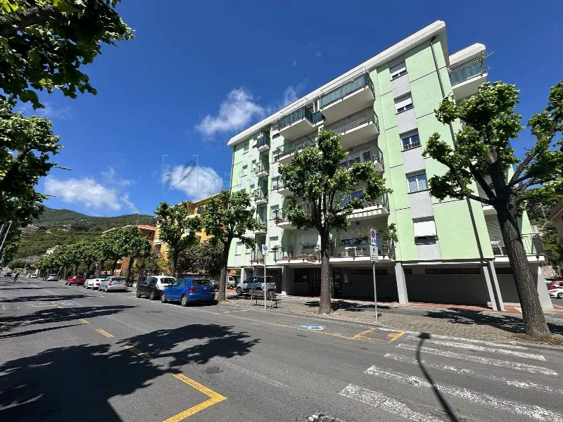 Appartamento in vendita ad Albenga - foto 1