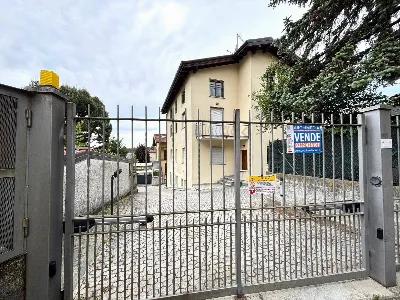 Appartamento in vendita a Induno Olona - foto 2