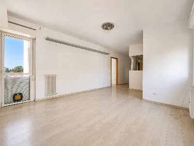 Appartamento in vendita a Varese, Giubiano... - foto 7