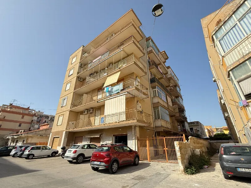 Appartamento in vendita a Siracusa, Tica, Zecchino, Bosco Minniti, Santa Panagia - foto 1
