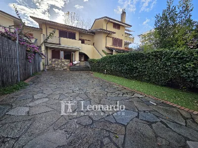 Appartamento in vendita a Pietrasanta - foto 1