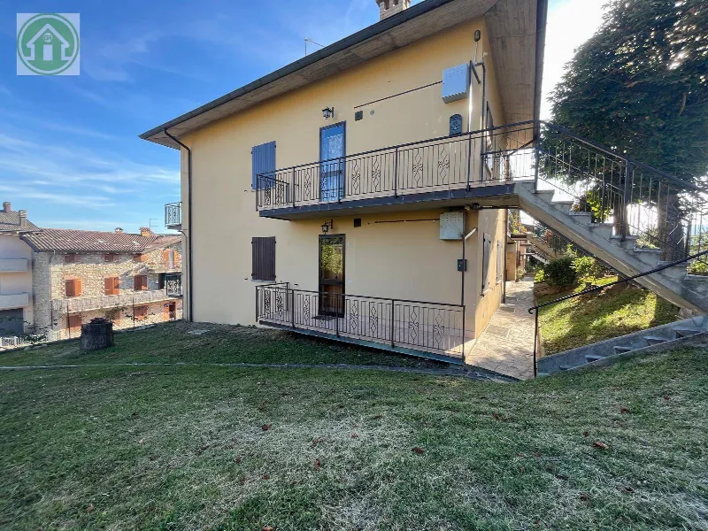 Appartamento in vendita a Lama Mocogno - foto 1