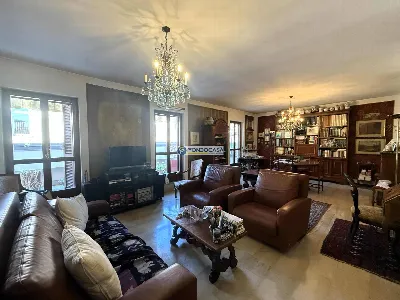 Appartamento in vendita a Pavia, Centro - foto 2
