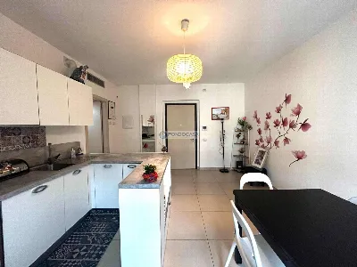 Appartamento in vendita a Pavia, Centro - foto 4