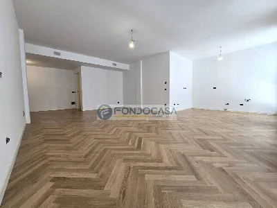 Appartamento in vendita a Pavia, Centro - foto 3