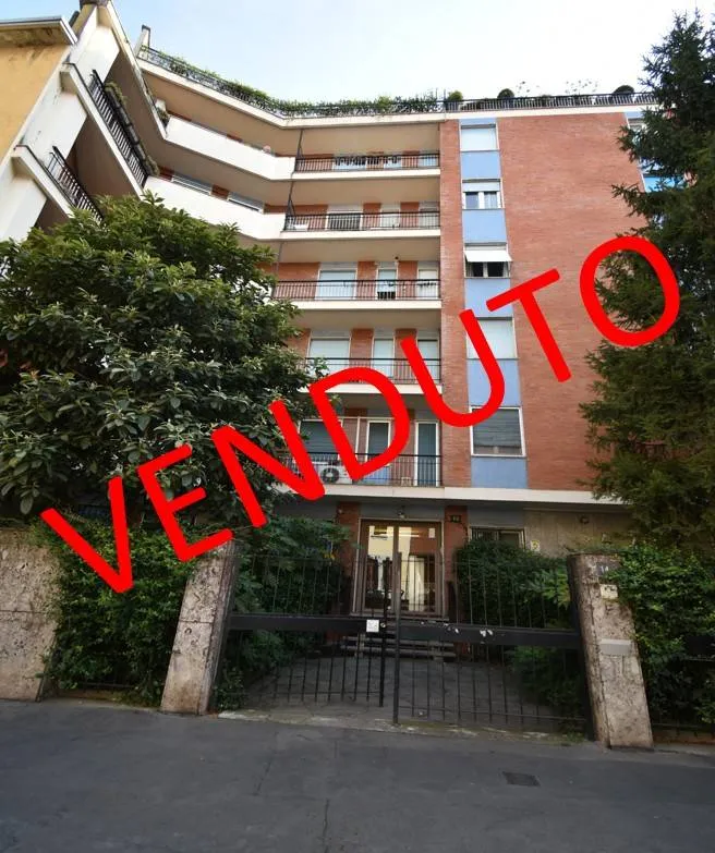 Appartamento in vendita a Milano, Porta Romana, Cadore, Montenero - foto 1