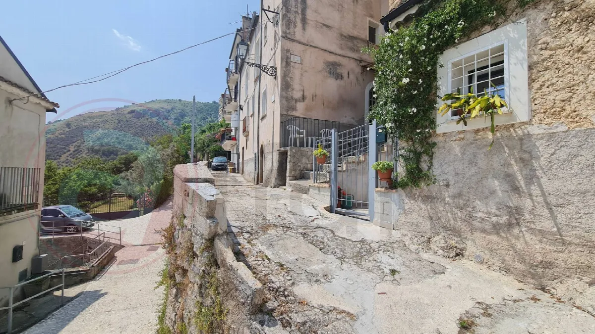 Appartamento in vendita ad Alvito - foto 4