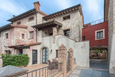 Appartamento in vendita a Ficulle - foto 1
