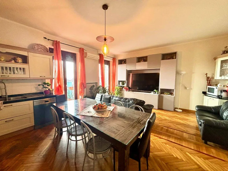 Appartamento in vendita ad Alessandria, Centro - foto 1