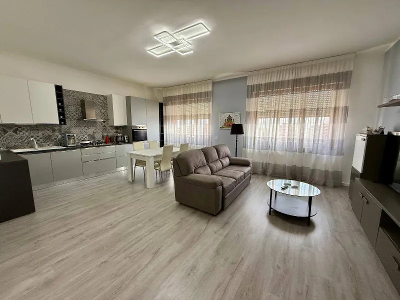 Appartamento in vendita ad Alessandria, Orti, Galimberti - foto 1