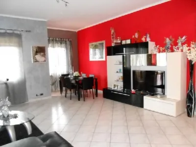 Appartamento in vendita a Cisterna di Lati... - foto 3